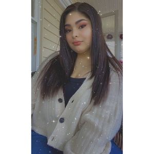 Meet your Posher, Kayla